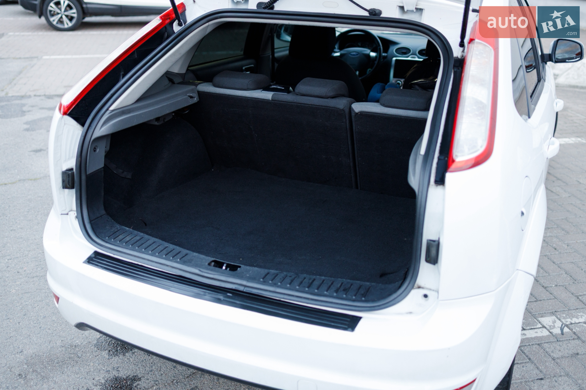 2011 Ford Focus - мініатюра 26
