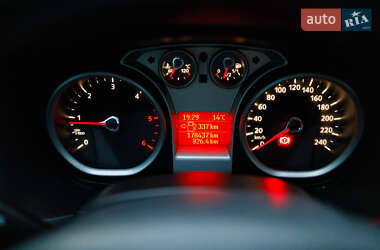Хетчбек Ford Focus 2011 в Львові фото 33 Хетчбек Ford Focus 2011 в Львові
