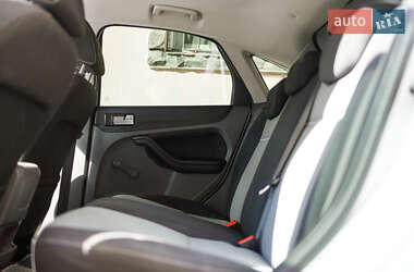 Хетчбек Ford Focus 2011 в Львові фото 41 Хетчбек Ford Focus 2011 в Львові