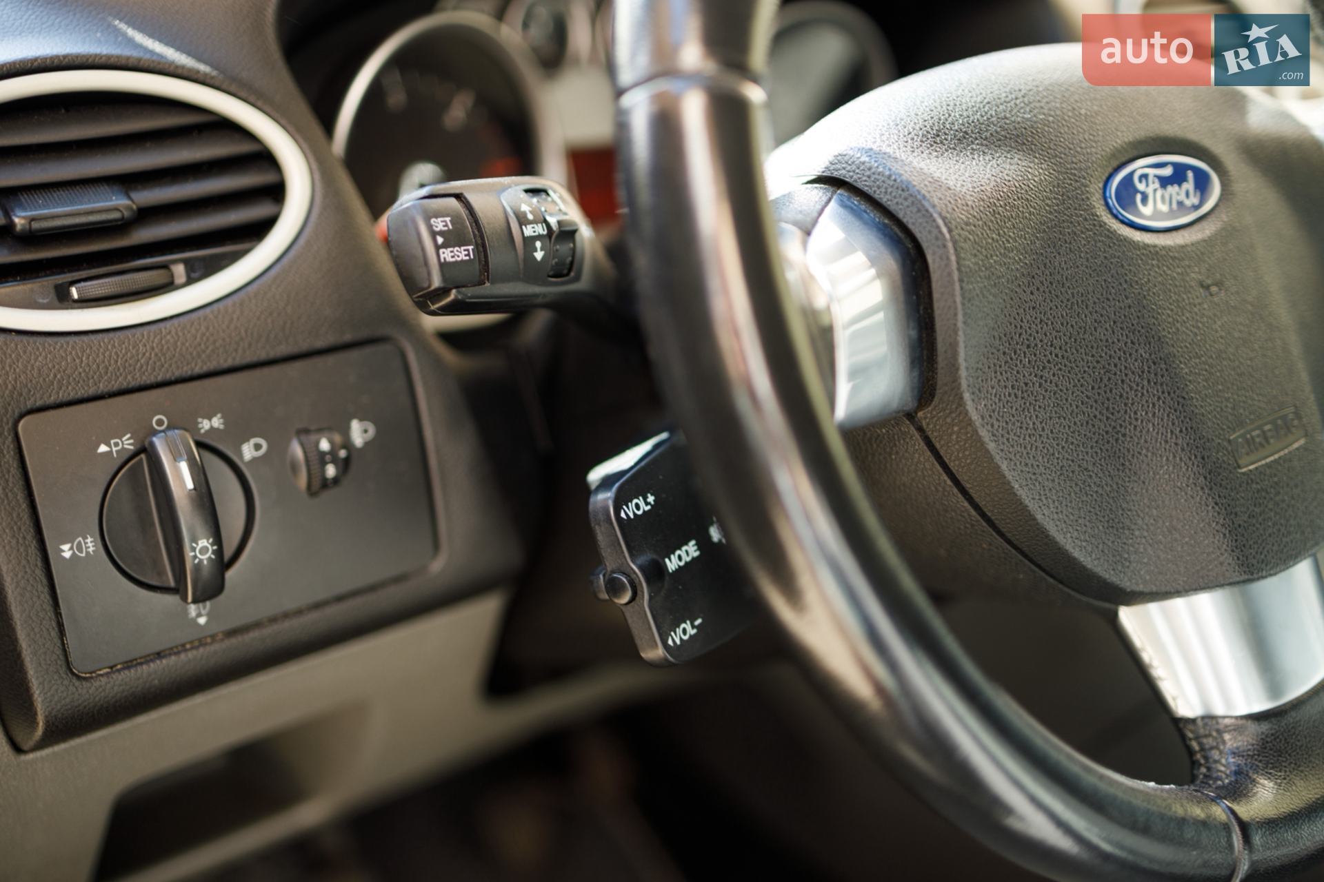2011 Ford Focus - мініатюра 46