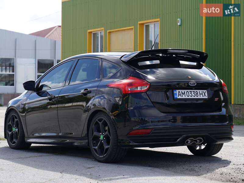 Хэтчбек Ford Focus 2017 в Барановке