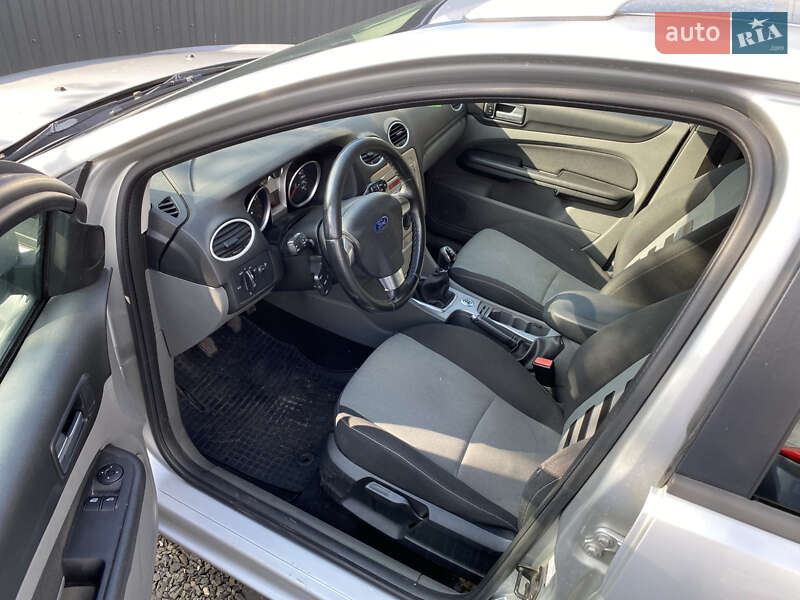 Универсал Ford Focus 2009 в Луцке