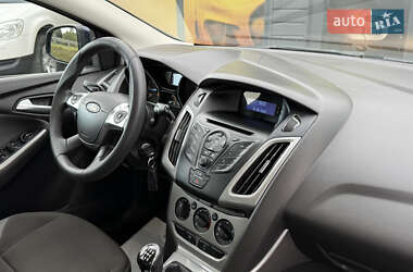 Универсал Ford Focus 2011 в 