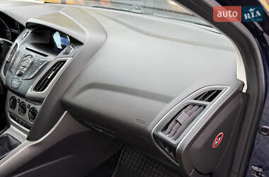 Универсал Ford Focus 2011 в 