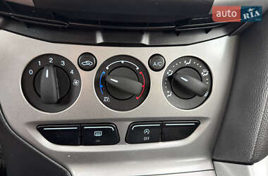 Универсал Ford Focus 2011 в 