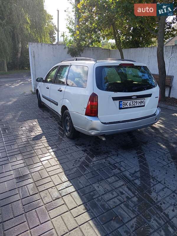 Универсал Ford Focus 1999 в Здолбунове
