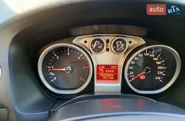 Универсал Ford Focus 2010 в 