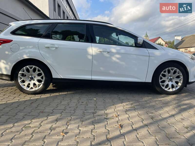 Универсал Ford Focus 2012 в Ровно фото 19 Универсал Ford Focus 2012 в Ровно