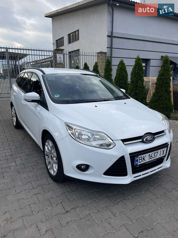 Универсал Ford Focus 2012 в Ровно фото 30 Универсал Ford Focus 2012 в Ровно