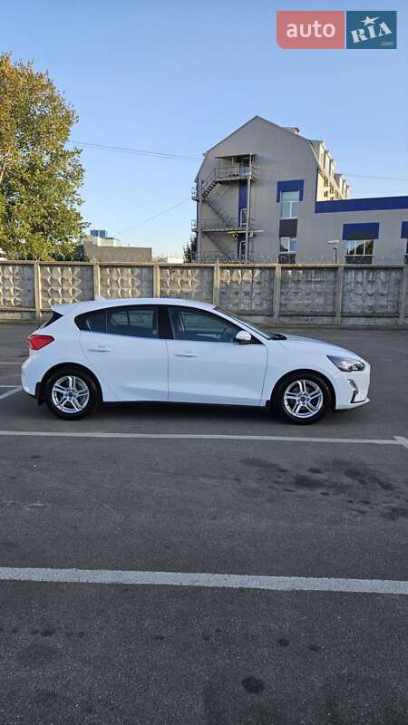 Хэтчбек Ford Focus 2020 в Киеве