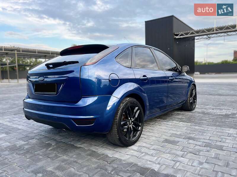 Хэтчбек Ford Focus 2008 в Каменец-Подольском