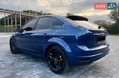 Хэтчбек Ford Focus 2008 в 
