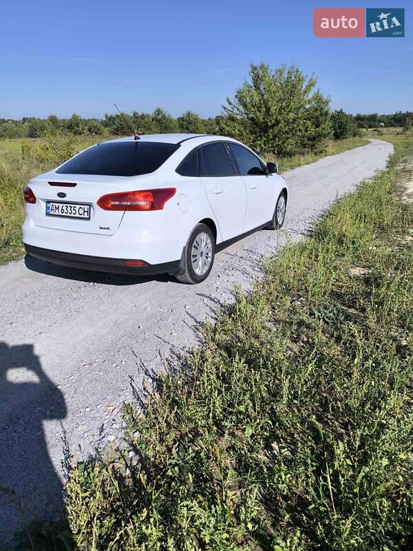 Седан Ford Focus 2016 в Житомире фото 7 Седан Ford Focus 2016 в Житомире