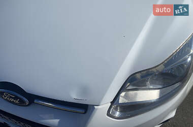 Хэтчбек Ford Focus 2013 в 