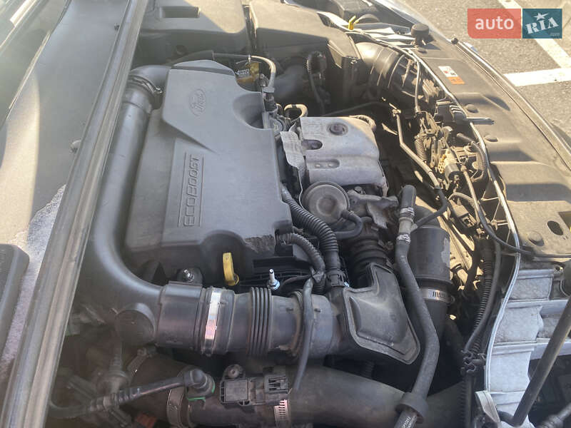 Хэтчбек Ford Focus 2013 в Киеве