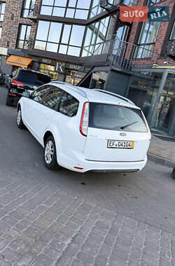 Універсал Ford Focus 2010 в 