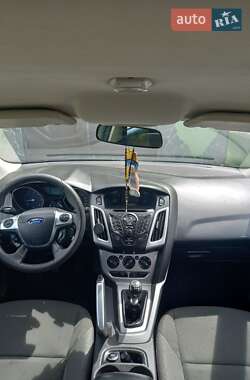 Универсал Ford Focus 2012 в 