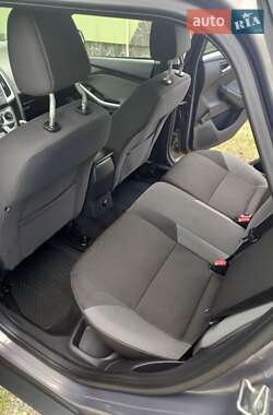 Универсал Ford Focus 2012 в 