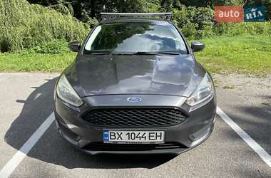 Хэтчбек Ford Focus 2015 в Львове