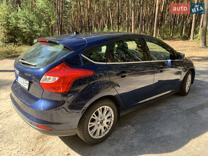 Хэтчбек Ford Focus 2011 в Киеве фото 4 Хэтчбек Ford Focus 2011 в Киеве