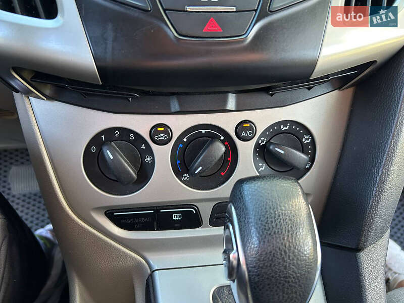 Седан Ford Focus 2014 в Мироновке фото 24 Седан Ford Focus 2014 в Мироновке