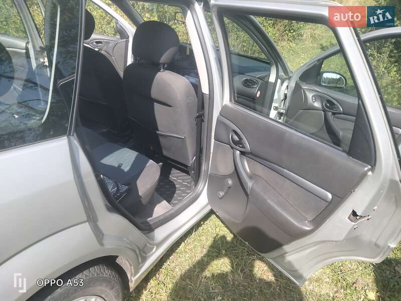 Универсал Ford Focus 2003 в Новояворовске