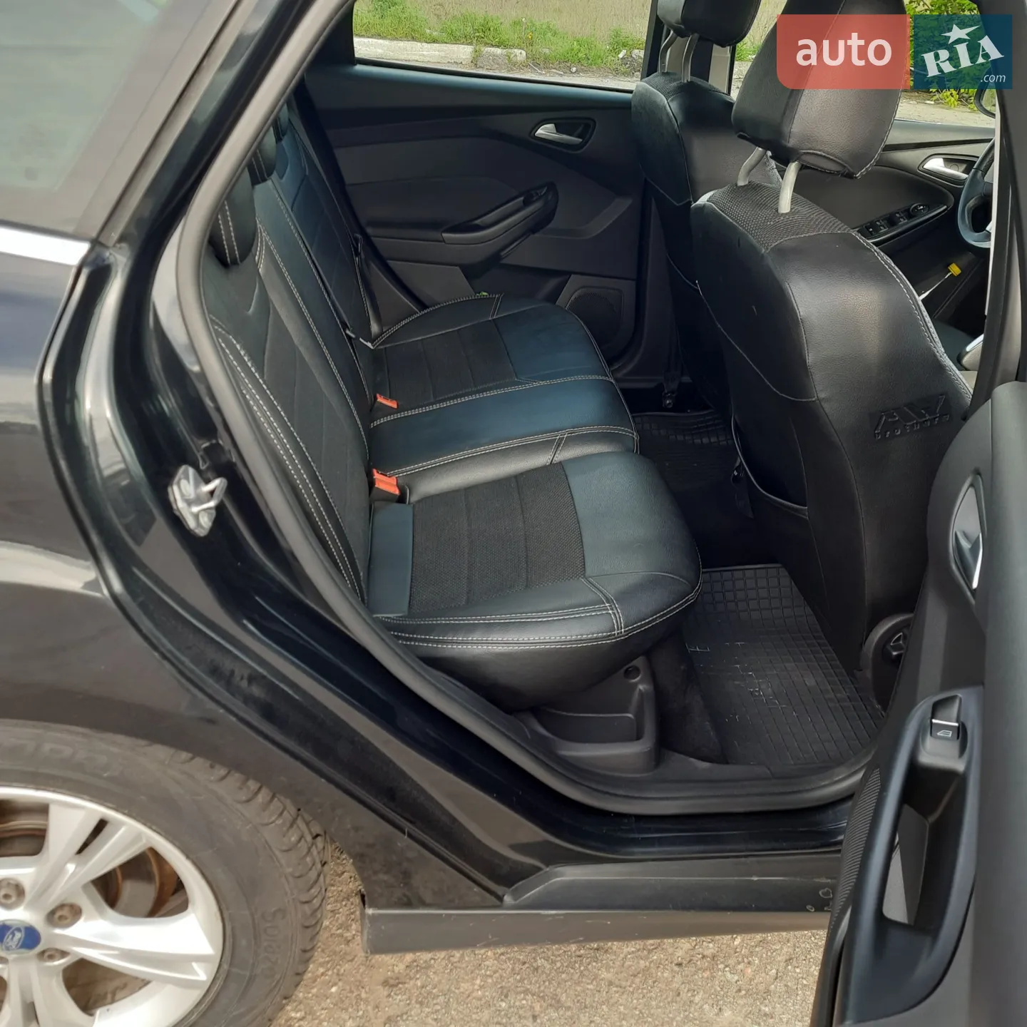 2011 Ford Focus - мініатюра 4