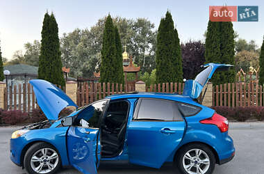 Хэтчбек Ford Focus 2014 в 