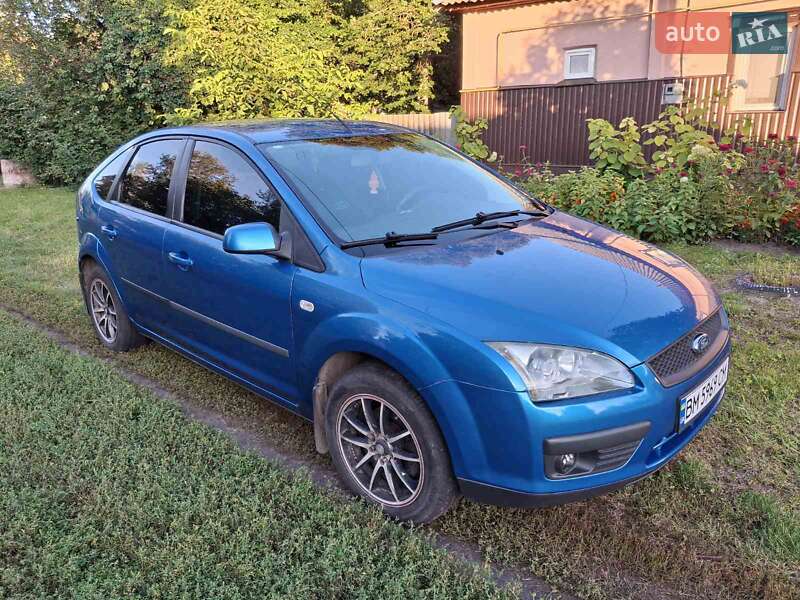 Хэтчбек Ford Focus 2007 в Бурыни