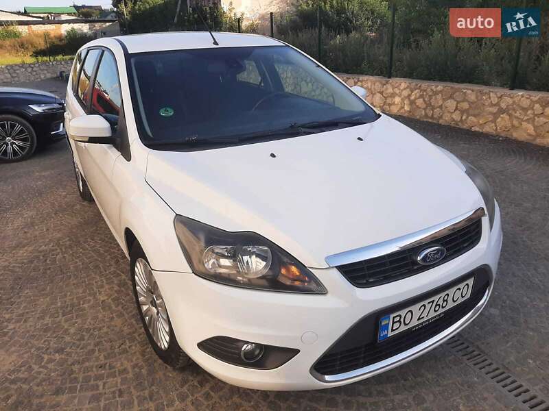 Универсал Ford Focus 2010 в Теребовле