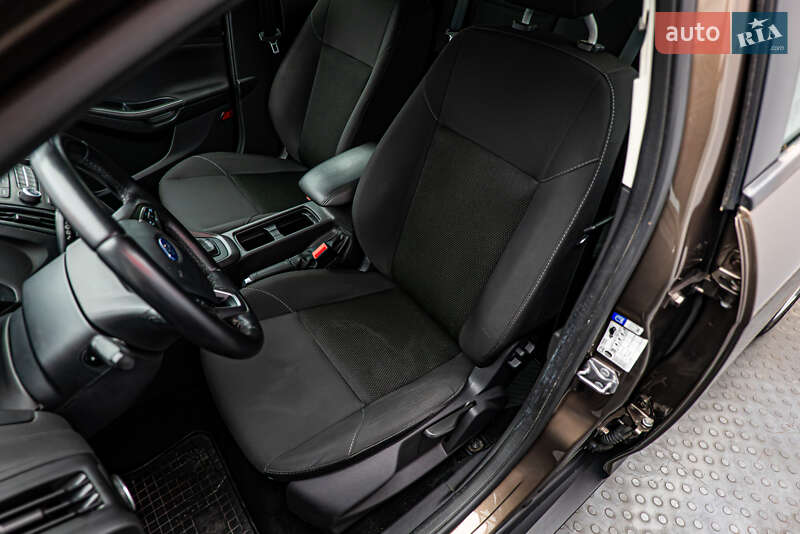 Хэтчбек Ford Focus 2018 в Киеве