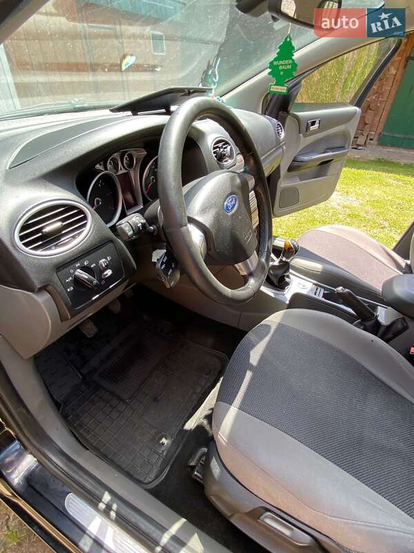 Универсал Ford Focus 2010 в Стрые