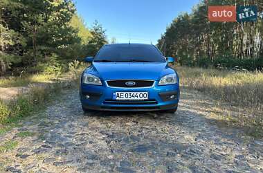 Хэтчбек Ford Focus 2004 в Днепре