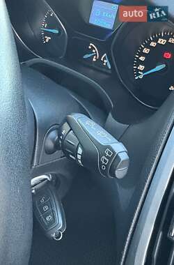 Универсал Ford Focus 2011 в 