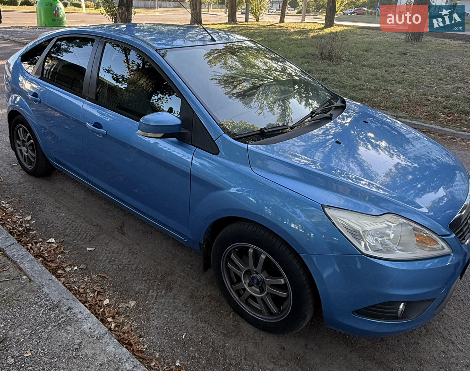 2010 Ford Focus - мініатюра 9