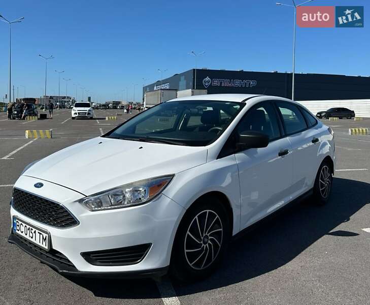 Седан Ford Focus 2015 в Львове