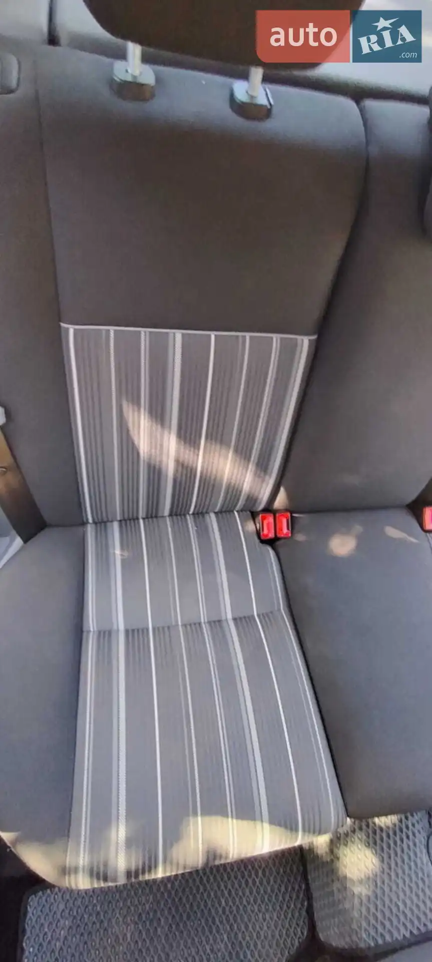 2010 Ford Focus - мініатюра 13