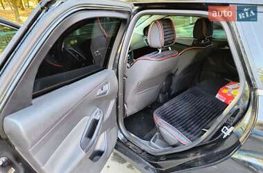 Универсал Ford Focus 2011 в 