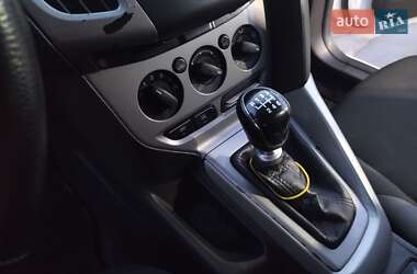 Универсал Ford Focus 2013 в Любаре