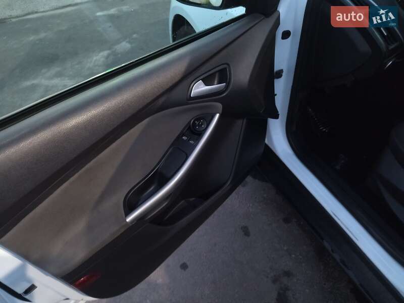 Универсал Ford Focus 2013 в Любаре