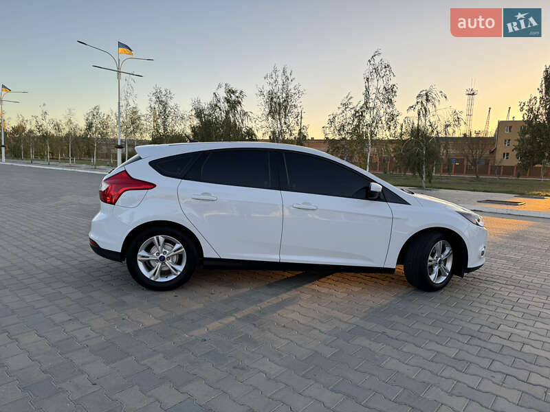 Хэтчбек Ford Focus 2014 в Измаиле