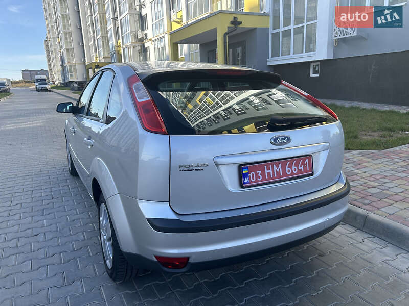 Хэтчбек Ford Focus 2007 в Полтаве