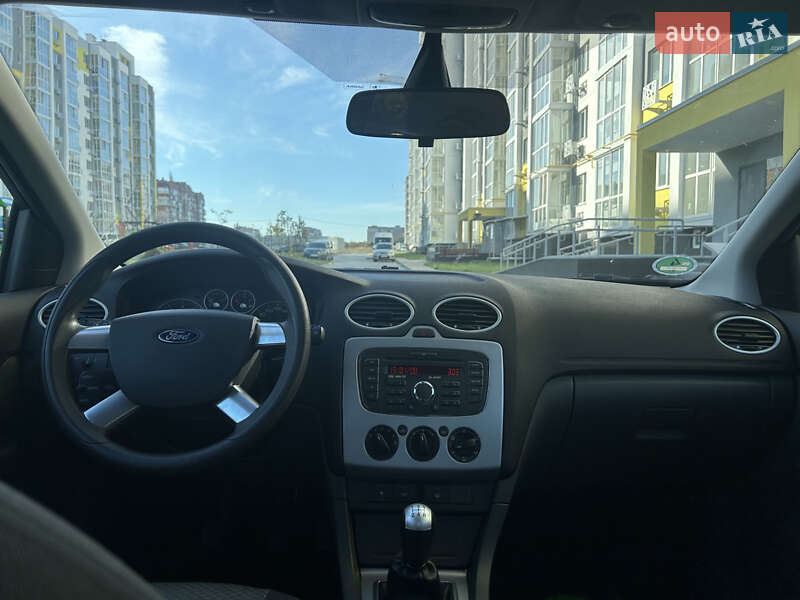 Хэтчбек Ford Focus 2007 в Полтаве