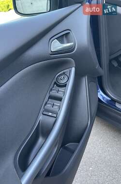 Универсал Ford Focus 2011 в 