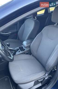 Универсал Ford Focus 2011 в 