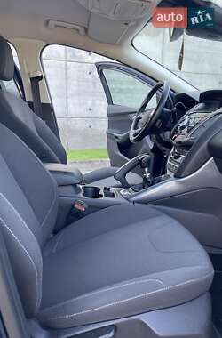 Универсал Ford Focus 2011 в 