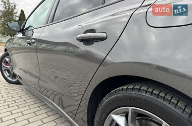 Хэтчбек Ford Focus 2020 в 