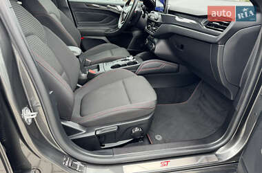 Хэтчбек Ford Focus 2020 в 