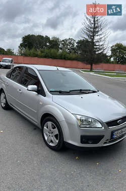 Седан Ford Focus 2005 в 