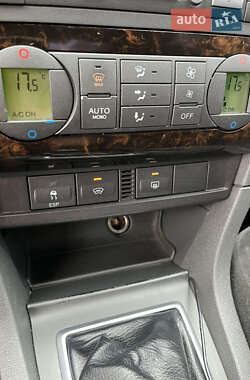 Седан Ford Focus 2005 в 